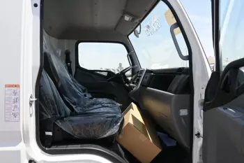 MITSUBISHI CANTER FUSU 4.2L DIESEL 2023
