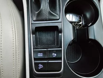 HYUNDAI TUCSON WHITE 1.6L 4CY 2018