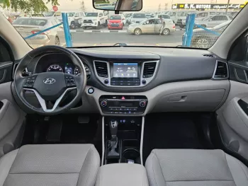 HYUNDAI TUCSON WHITE 1.6L 4CY 2018