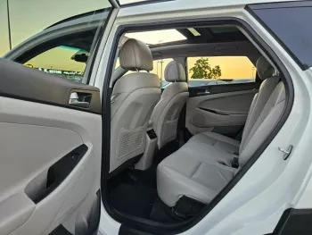 HYUNDAI TUCSON WHITE 1.6L 4CY 2018