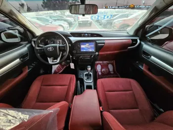 TOYOTA HILUX WHITE 2.4L 4CY 2022