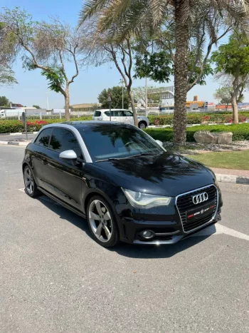 Audi A1 FWD 2011