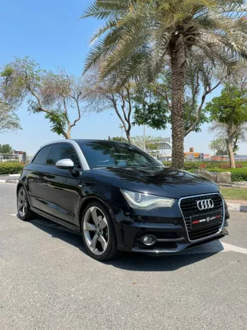 Audi A1 FWD 2011