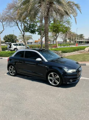 Audi A1 FWD 2011