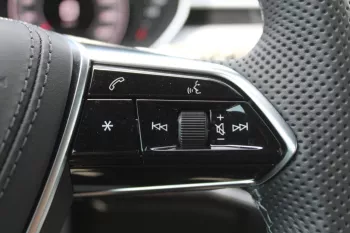Audi A8 L s line V8 2022 4.0L PETROL
