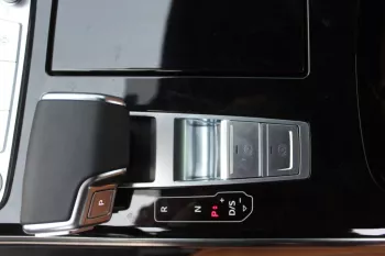 Audi A8 L s line V8 2022 4.0L PETROL