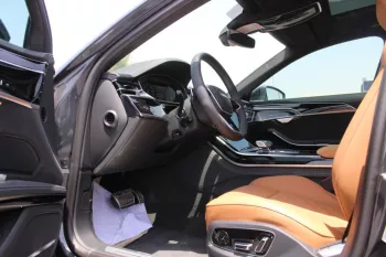 Audi A8 L s line V8 2022 4.0L PETROL