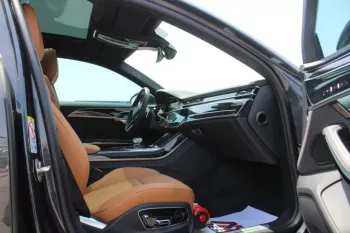 Audi A8 L s line V8 2022 4.0L PETROL