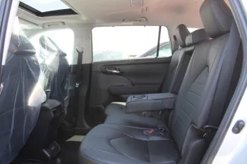 TOYOTA HIGHLANDER XLE 2.4L PETROL 2023