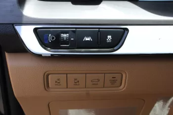 KIA CARNIVAL 3.5L 9 Seats 2023