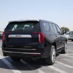 GMC Yukon Denali 2023 V8 - Thumbnail 5