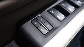 GMC Yukon Denali 2023 V8
