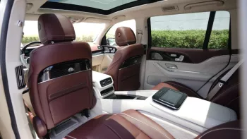 Mercedes Benz GLS600 Maybach 2022