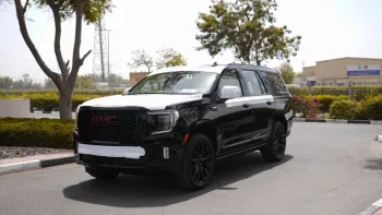 GMC Denali Yuken Black Edition 2023 V8