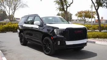 GMC Denali Yuken Black Edition 2023 V8