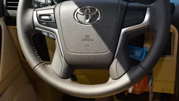 Toyota Prado TXL 2.7L 2023 4WD