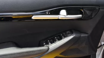 New Kia Seltos 1.6L 4Cyl FWD 2023 | Dubai Export Auto