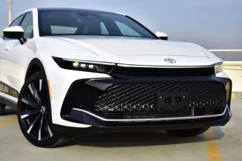 2023 TOYOTA CROWN PLATINUM HYBRIDMAX 2.4L AWD AUTOMATIC
