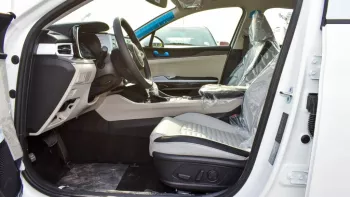 Kia K5 FWD 2023 V4 Mid Option