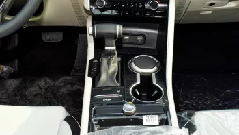 Kia K5 FWD 2023 V4 Mid Option