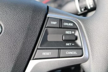 LHD - HYUNDAI ACCENT 1.6L PETROL COMPORT PLUS AUTOMATIC 2023