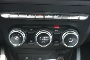 2023 RENULT DUSTOR 1.6, AT, PETROL
