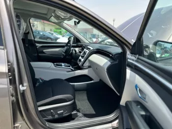 HYUNDAI TUCSON 1.6L FULL OPTION BRONZE 2023