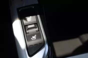 KIA Sorento 2.5l petrol 2023 Model Year V4