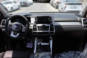 KIA Sorento 2.5l petrol 2023 Model Year V4
