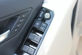 2023 LAND CRUISER 3.3L VXR, AT, PRL