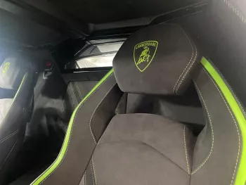 LHD - LAMBORGHINI AVENTADOR ULTIMATE ROADSTER AUTOMATIC / MODEL - 2022