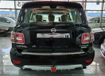 Nissan Patrol Titanium V8 4WD Black 2018