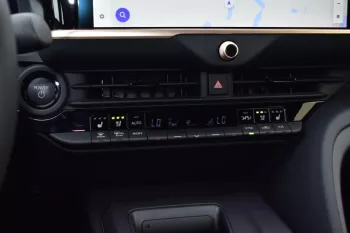 2023 MODEL TOYOTA CROWN PLATINUM HYBRIDMAX 2.4L AWD AUTOMATIC