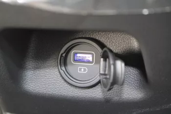 LHD - HYUNDAI ACCENT 1.6L PETROL COMPORT PLUS AUTOMATIC SILVER 2023