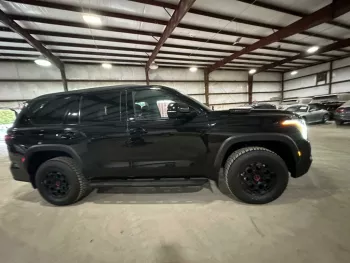 LHD - TOYOTA SEQUOIA 3.5L PETROL TRD PRO AUTOMATIC 2023