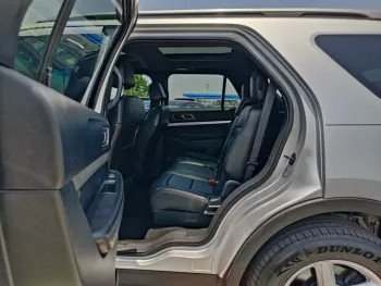 FORD EXPLORER XLT FULL OPTION 3.5L V6 SILVER COLOR 2016