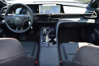 2023 TOYOTA CROWN PLATINUM HYBRIDMAX 2.4L AWD AUTOMATIC – TWO TONE