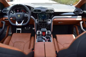 2023 LAMBORGHINI URUS S V8 4.0L AUTOMATIC WITH 666 HP