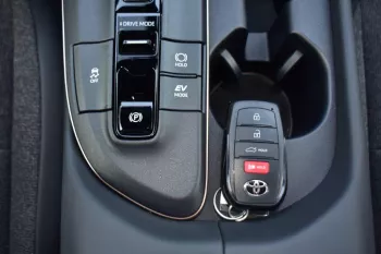 2023 TOYOTA CROWN XLE 2.5L AUTOMATIC BLACK COLOR