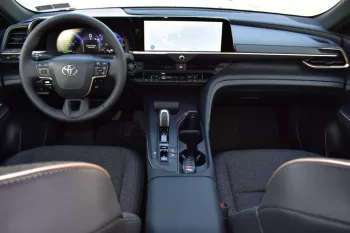 2023 TOYOTA CROWN XLE 2.5L AUTOMATIC BLACK COLOR