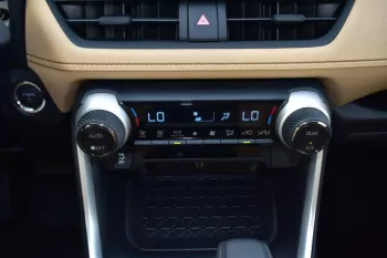 2023 MODEL TOYOTA RAV4 HYBRID LE 2.5L AWD AUTOMATIC