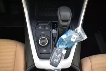2023 MODEL TOYOTA RAV4 HYBRID LE 2.5L AWD AUTOMATIC