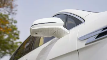 BENTLEY BENTAYGA 4.0L PETROL AT MY2021 – WHITE