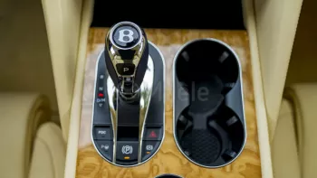 BENTLEY BENTAYGA 4.0L PETROL AT MY2021 – WHITE