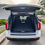 GMC Yukon 2022 Model Year White Color - Thumbnail 21