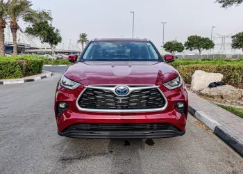 Toyota Highlander Hybrid Red 2021 Model Year