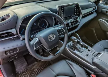 Toyota Highlander Hybrid Red 2021 Model Year