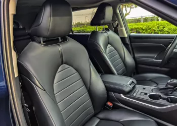 Toyota Highlander Hybrid 2022 Model Year Blue Color