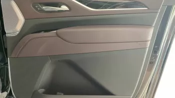 LHD - CADILLAC ESCALADE 62.L PETROL ESV V AUTOMATIC 2023