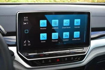 2022 VOLKSWAGEN ID6 CROZZ LITE PRO EV WHITE COLOR